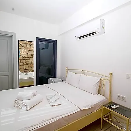 Kybele Alacati Hotel *