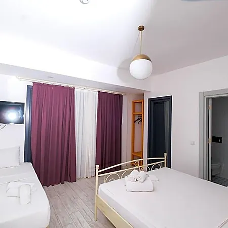 Kybele Alacati Hotel *